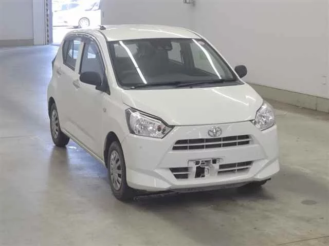 Toyota Pixis Epoch LA350A 2021